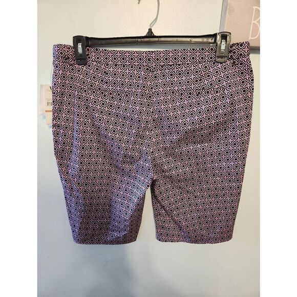 NWT Laundry by Shelli Segal Size 12 Purple Orchid Geometric Bermuda Shorts - Picture 3 of 5